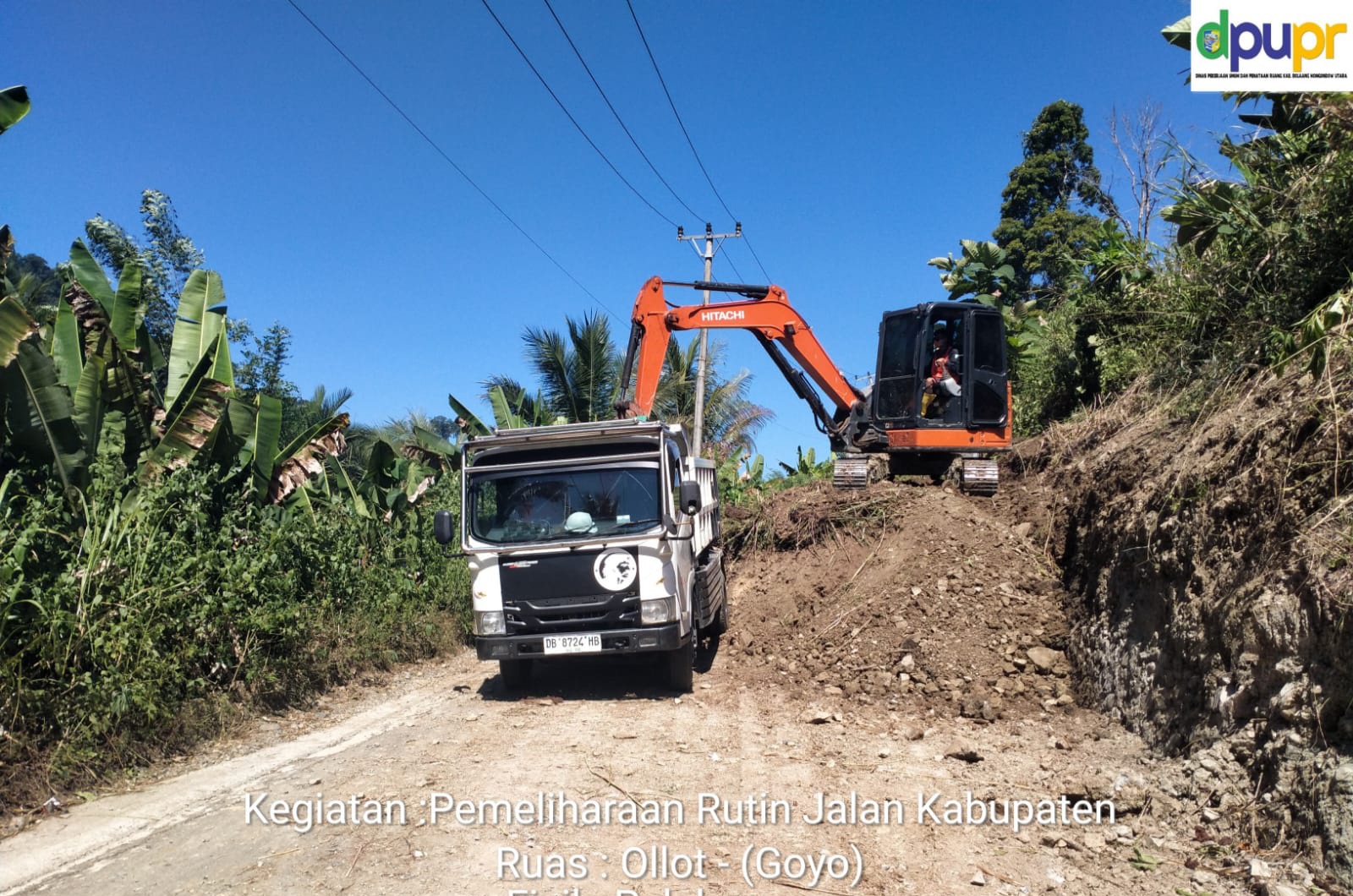 18 Bulan Tertimbun Longsor, Jalan ke Goyo di Bolmut Akhirnya Dibersihkan Pemkab