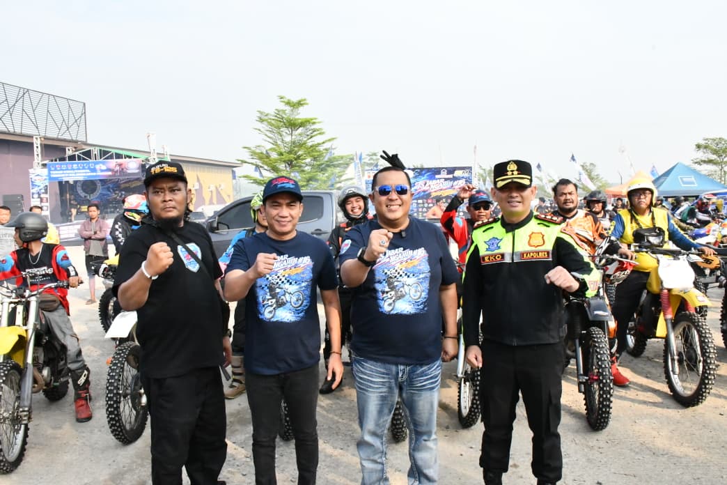 700 Rider dari 10 Daerah Taklukkan Jalur Off-Road Cirebon, Jelajahi Setu Patok hingga Grand Canyon Lokal