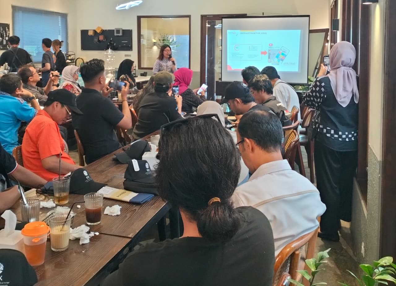 400.982 Investor Muda Dominasi Pasar Modal Kalsel, KSEI Perkuat Edukasi dan Perlindungan di Banjarmasin