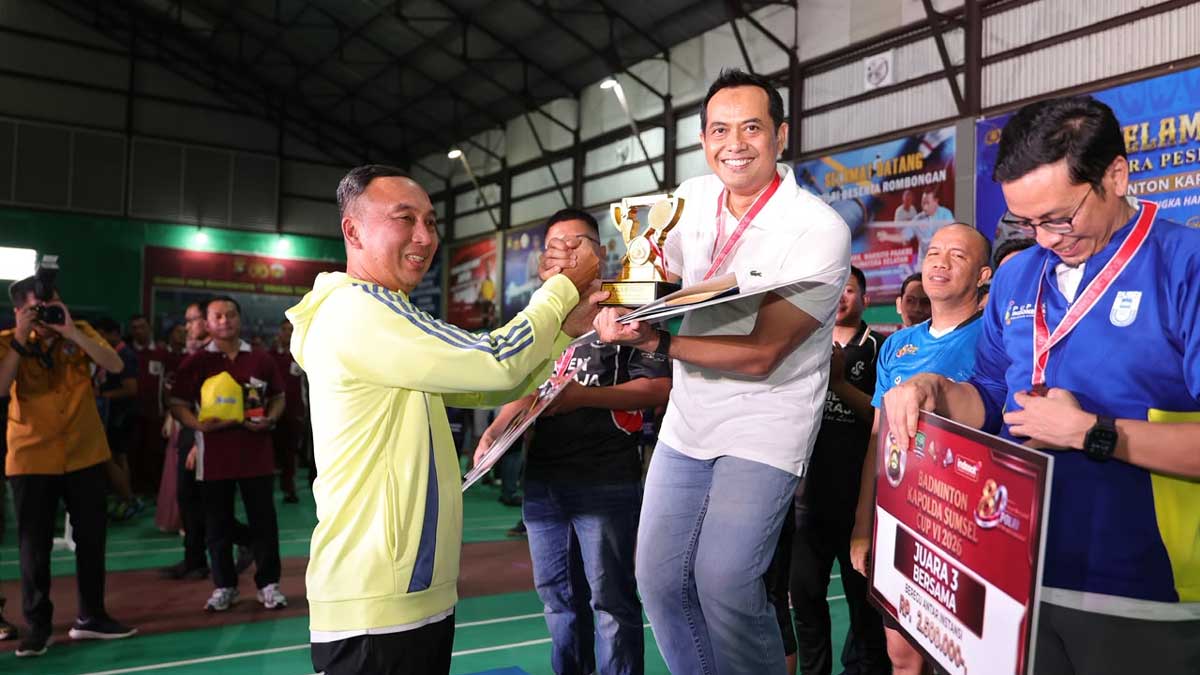 Polda Sumsel Tutup Turnamen Badminton Kapolda Cup VI, 1.078 Peserta Ramaikan GOR Paakri Palembang