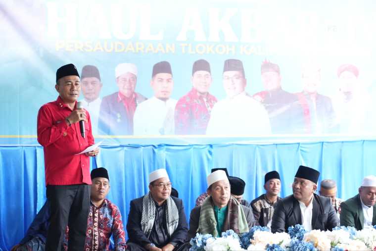 Wagub Kalbar Krisantus: Pemimpin Harus Jadi Lem Perekat dan Payung Pelindung Masyarakat di Tengah 24 Suku
