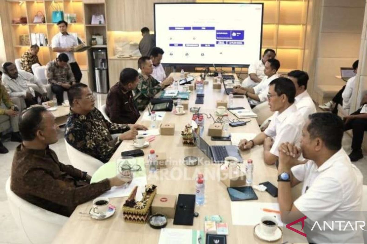 Bupati Sarolangun Hurmin Audiensi ke Kemensos, Perkuat Program Perlindungan Sosial dan Pemberdayaan Masyarakat