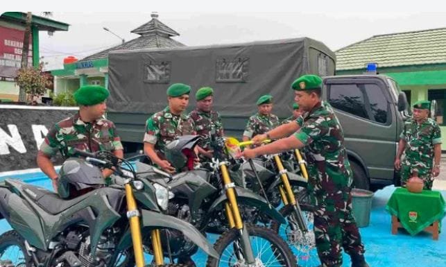 Dandim Way Kanan Serahkan 1 Truk Mitsubishi Canter dan Sepeda Motor untuk Operasional Satuan, Ini Pesannya