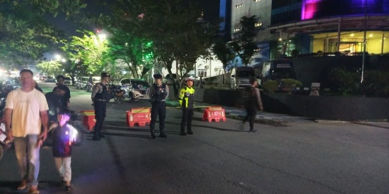 Sat Lantas Polresta Bulungan Siagakan Personel di Jalan Agatis untuk Jaga Kelancaran Festival Rakyat