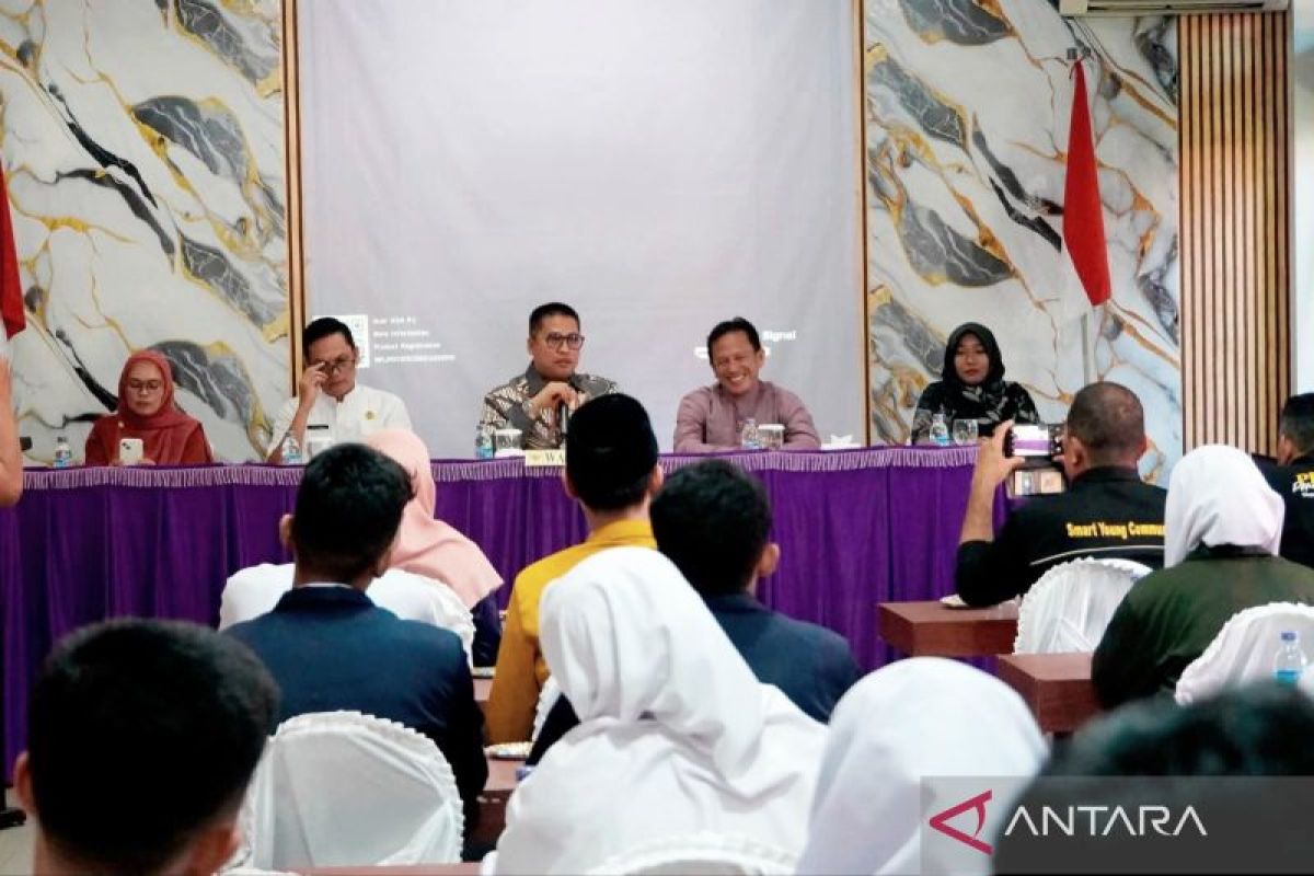 Wali Kota Padang Panjang Sebut Pemimpin Harus Berani Ambil Keputusan dan Siap Bertanggung Jawab
