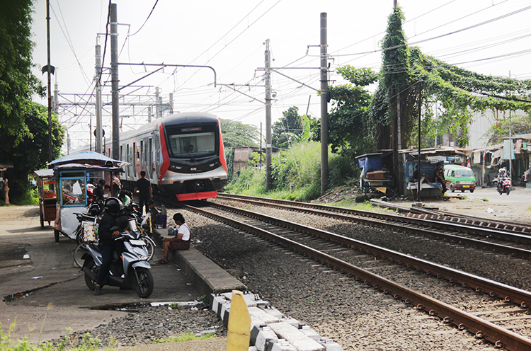 Pemkot Bogor Sulap Bekas Perlintasan Kereta Soleh Iskandar Jadi Taman Usai Dipagar, Warga Dilarang Melintas