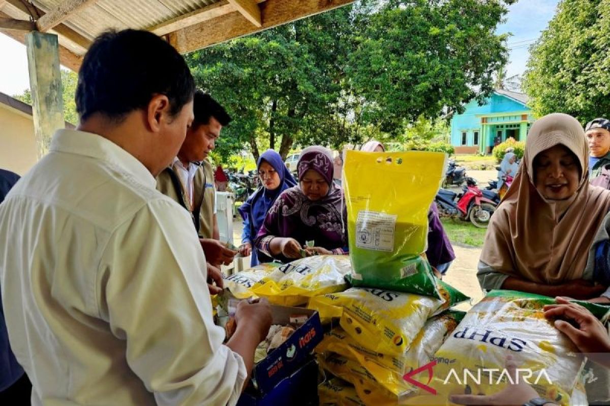 Bulog Natuna Gandeng 58 Mitra Warung dan Toko, Beras Medium Dijual Rp65.500 per Karung Demi Jaga HET