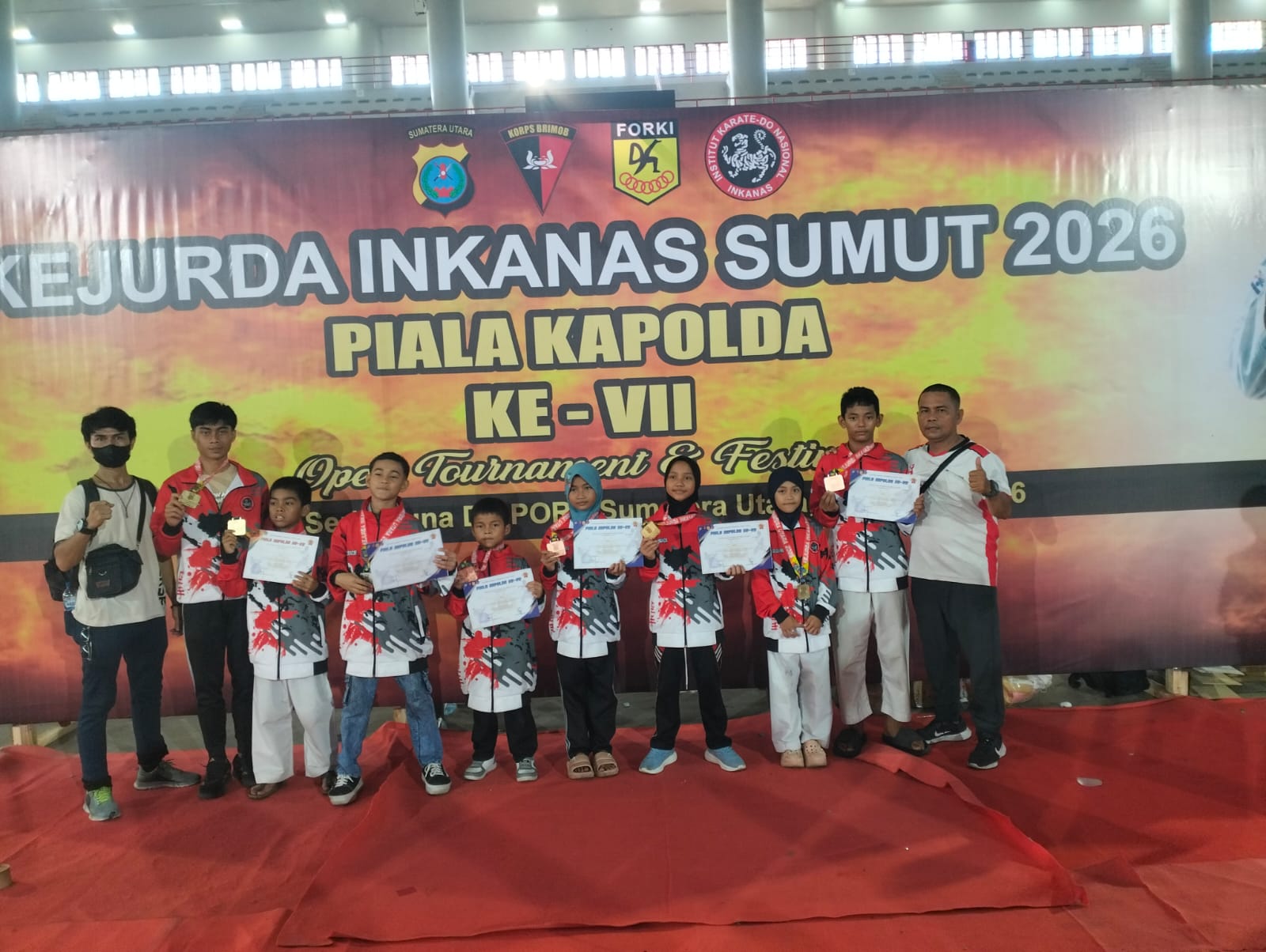 Siswa MIN 12 Medan Borong 7 Medali di Kejurda Karate Inkanas 2026 Piala Kapolda Sumut, 4 di Antaranya Emas