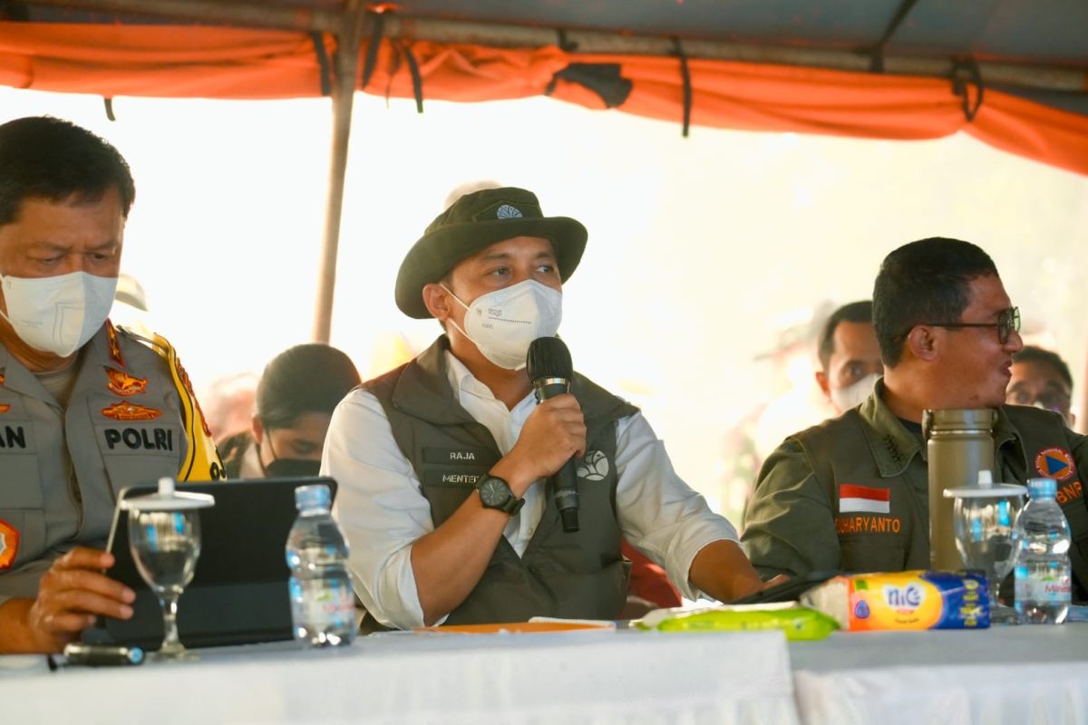 Menhut Cabut Izin 5 Perusahaan Terkait Karhutla di Kalimantan, Konsesi 92.464 Hektare