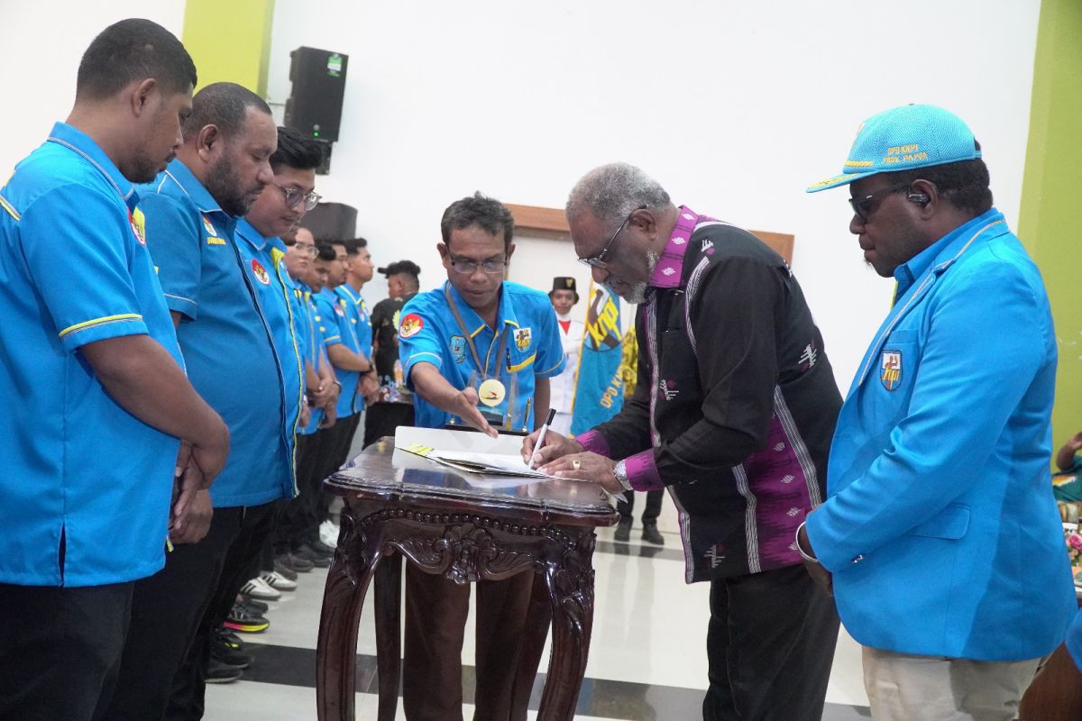 Wali Kota Jayapura: KNPI Punya Peran Strategis Membina Generasi Muda sebagai Aset Pembangunan Daerah