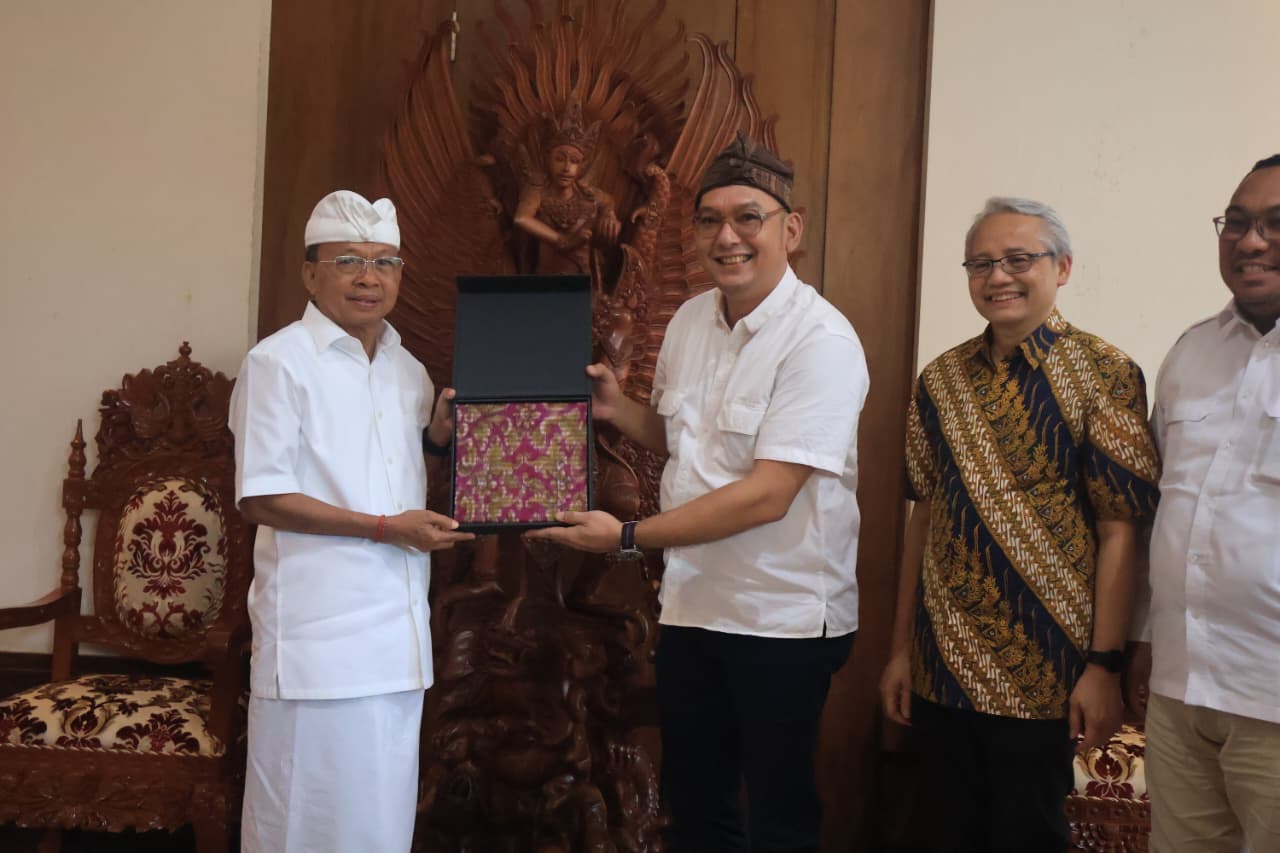 Gubernur Bali Wayan Koster Dukung Penuh Bali Jadi Pilot Project Rujukan BPJS Berbasis Kompetensi, Ini Keuntungannya untuk Pasien