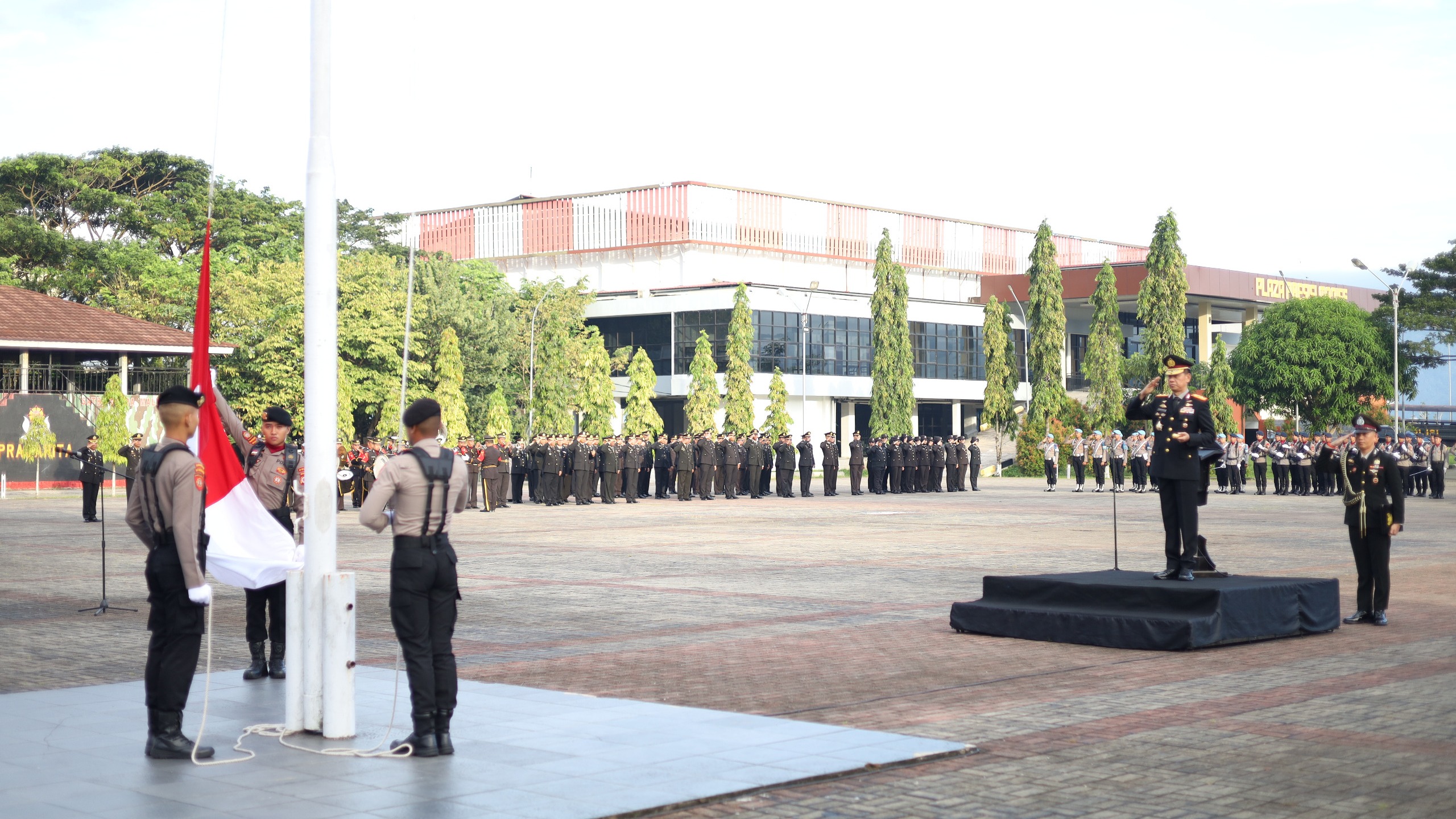 Kapolda Maluku di Upacara Hari Lahir Pancasila: Nilai Kebangsaan Jadi Benteng Lawan Hoaks dan Disinformasi