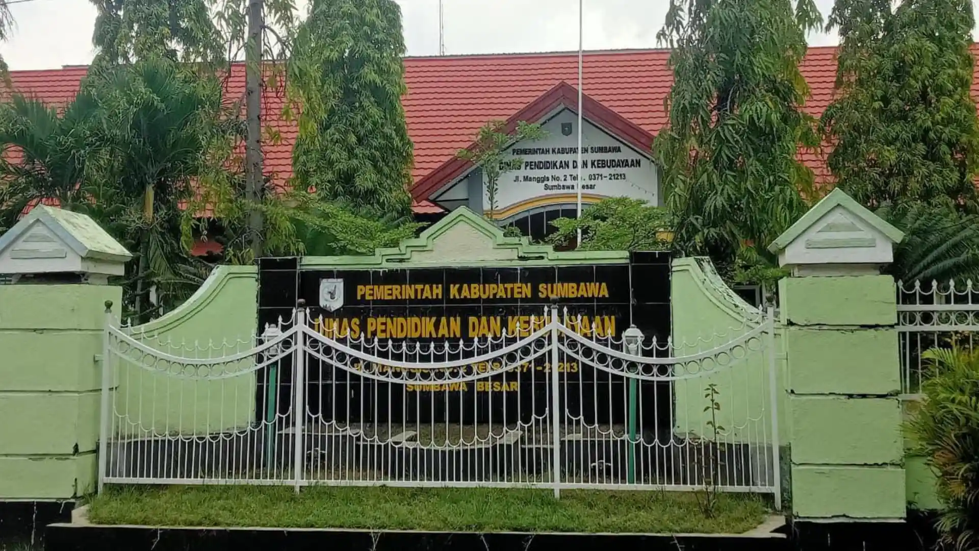 Pemkab Sumbawa Anggarkan Rp1 Miliar Lebih untuk Rehabilitasi SD dan SMP Rusak, Fokus pada Ruang Kelas dan Sanitasi