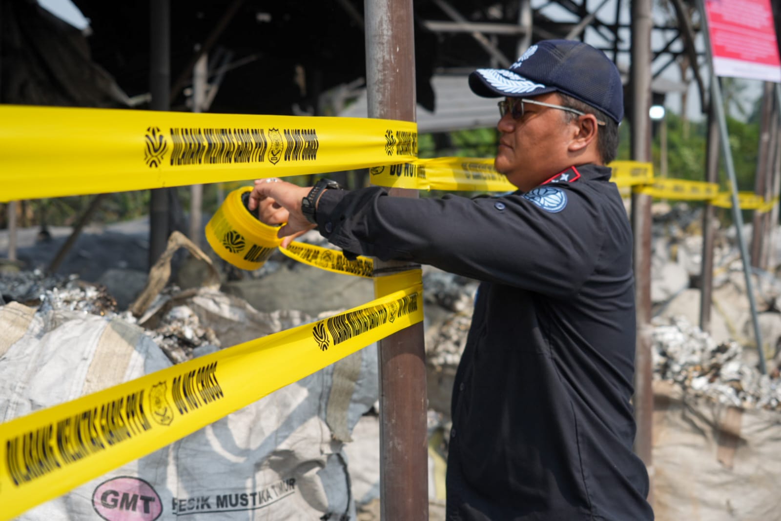 KLH Segel Pabrik Aluminium Ilegal di Tangerang, Limbah B3 Ditemukan di Lahan 3.000 Meter Persegi