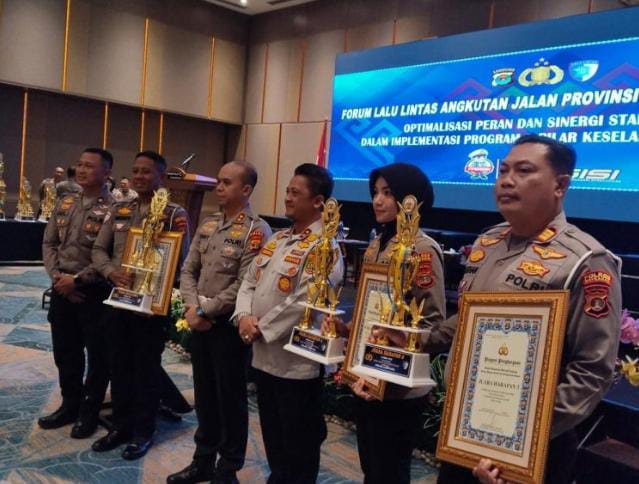 Sat Lantas Polres Way Kanan Raih Dua Penghargaan di Forum LLAJ Lampung 2026, Ini Prestasi yang Dibawa
