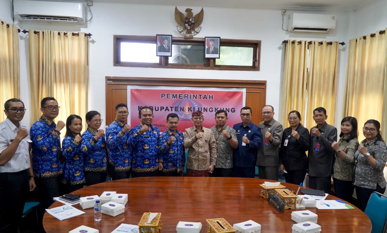 Bupati Klungkung I Made Satria Instruksikan Validasi Data Usai Cakupan UHC Tembus 94,94 Persen