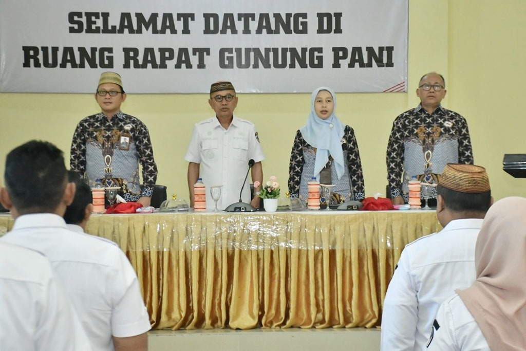 BPKP Serahkan Hasil Evaluasi Perencanaan dan Penganggaran ke Pemkab Pohuwato, Bupati Minta Tindak Lanjut Serius