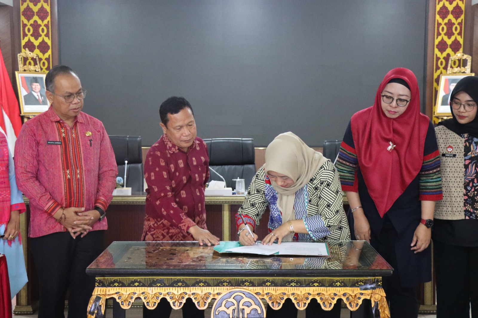 Kanwil Kemenkum Sumsel Harmonisasi Dua Raperbup OKU, Pastikan Regulasi Pajak Daerah dan Pilkades Tak Bertentangan dengan UU