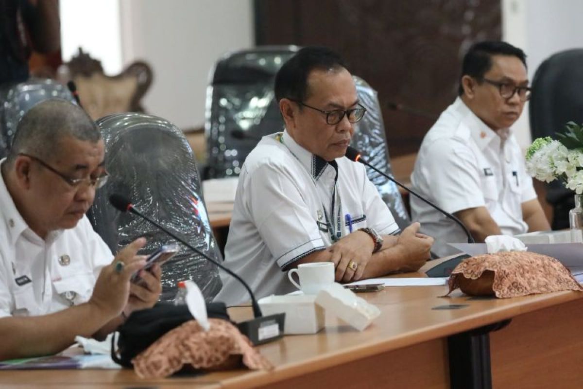 TAPD dan Banggar DPRD HSS Rampungkan Evaluasi Perubahan APBD 2026, Sekda Sebut Seluruh Poin Ditindaklanjuti