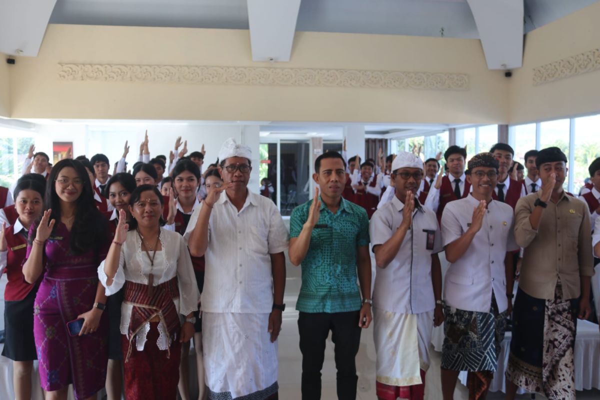 Kesbangpol Buleleng Bekali Mahasiswa di Singaraja dengan Wawasan Kebangsaan demi Jaga Keutuhan NKRI