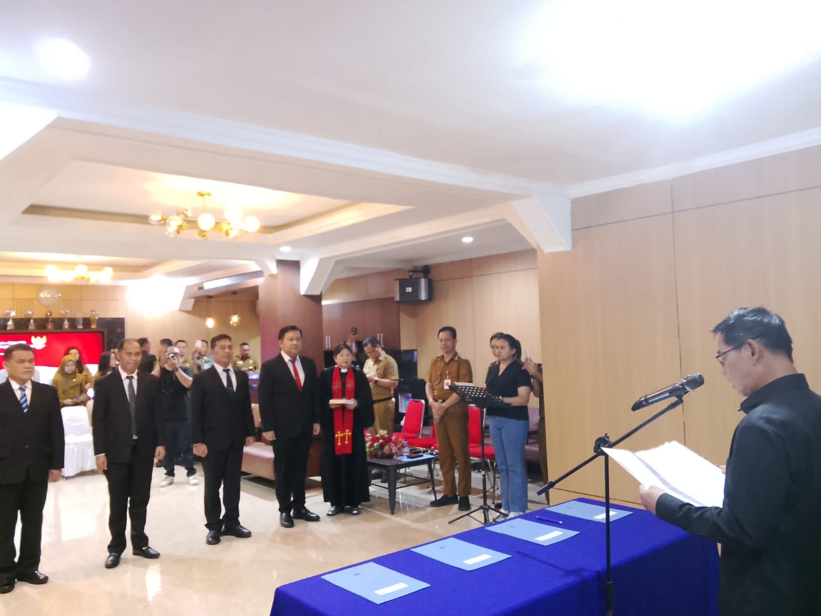 Wali Kota Bitung Hengky Honandar Lantik 4 Pejabat Eselon II, Ini Tugas dan Target Kinerja di Tahun Politik