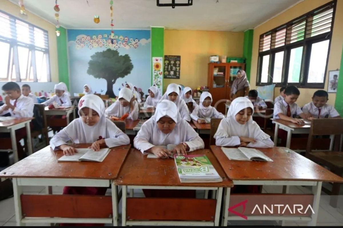 Pemkot Bandarlampung Data Ulang Siswa Belum Lolos SPMB, Ditempatkan Manual ke SMP Negeri dengan Sisa Kuota