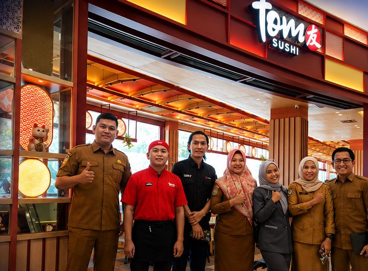 Bapenda Kota Bengkulu Pasang Tapping Box Generasi Baru di Tom Sushi Benmall, Target Tambah 22 Unit untuk Hotel dan Restoran