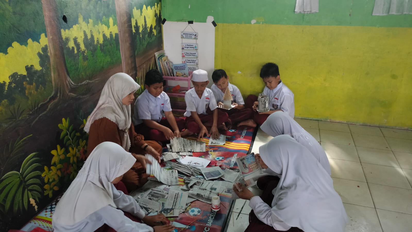 Inovasi SAKURA di SD Balangan Ubah Sampah Anorganik Jadi Kerajinan, Tanamkan Karakter Peduli Lingkungan pada Siswa