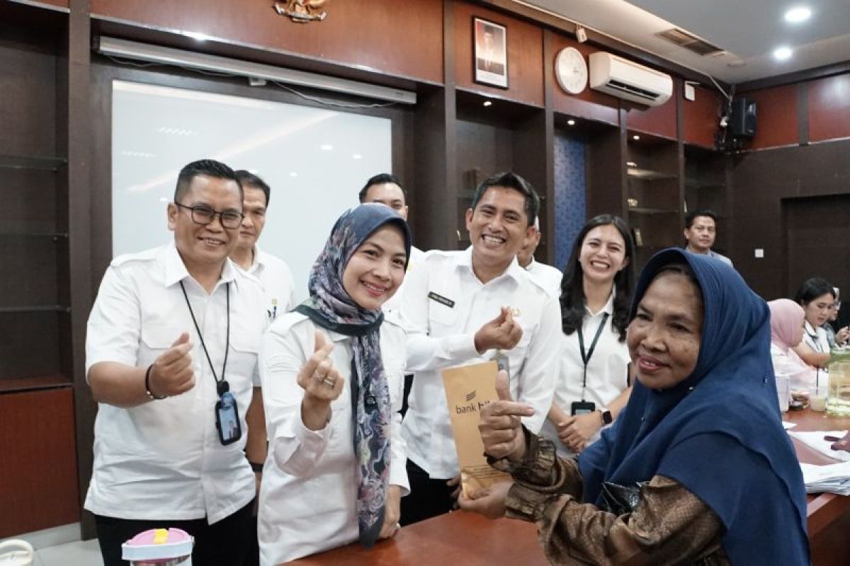 Pemkab Serang Salurkan Bantuan Usaha Ekonomi Produktif ke 1.309 Warga, Masing-Masing Dapat Rp2,5 Juta