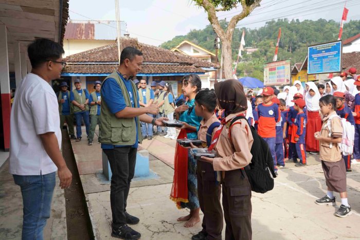 Telkomsel Baktiku Negeriku 2026 Sasar Desa Balegede Cianjur, Warga Dapat Pelatihan Digital dan Pertanian Terpadu
