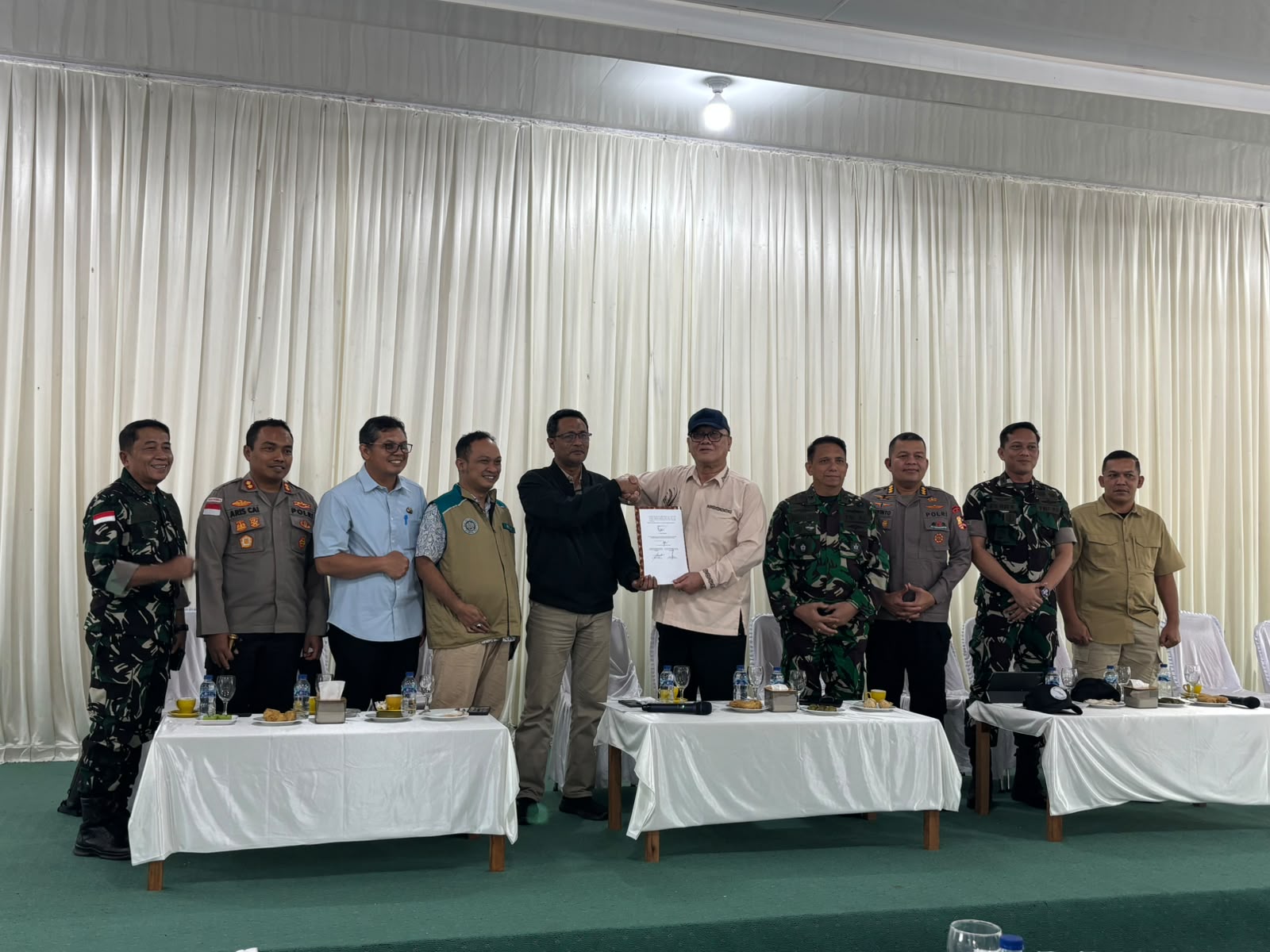 Satgas Pusat Tinjau Rehabilitasi Pascabencana di Bener Meriah, Pendataan Jalan Rusak hingga Kebun Kopi Disesuaikan dengan Kondisi Lapangan