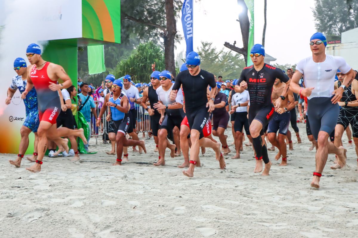 583 Peserta dari 32 Negara Ramaikan Indofood Bintan Triathlon 2026 di Lagoi Bay