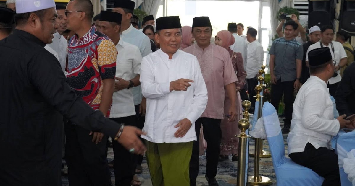 Open House Iduladha Gubernur Kalteng Agustiar Sabran Diserbu Ribuan Warga, Jadi Ajang Silaturahmi Lintas Elemen