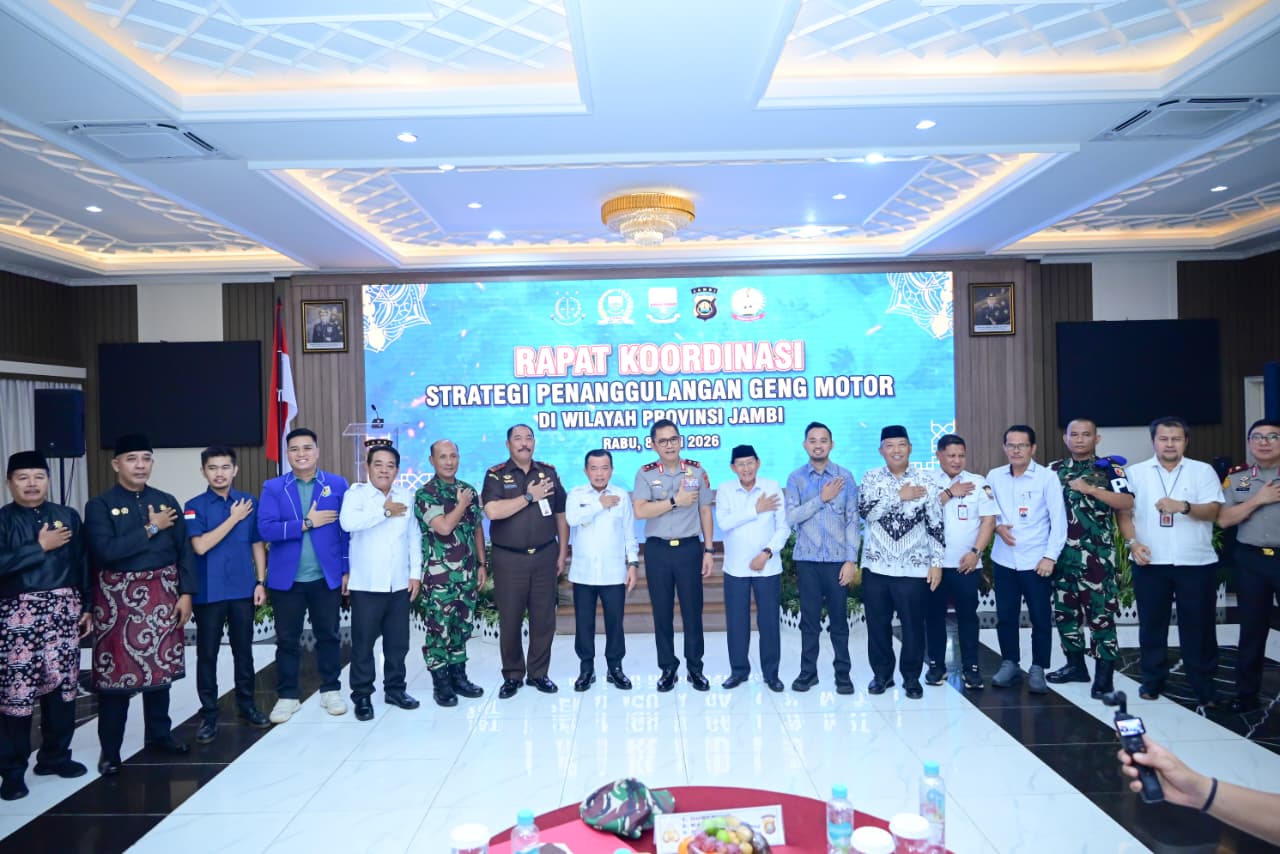 Polda Jambi Deklarasikan Strategi Bersama Berantas Geng Motor, Gubernur hingga Tokoh Pemuda Ikut Tandatangani Komitmen