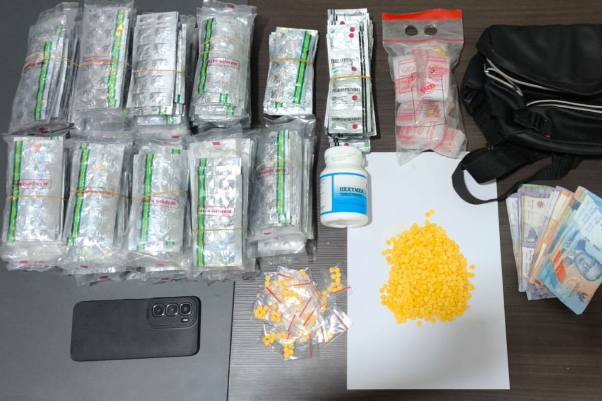 Polres Garut Bekuk Pemuda Aceh Pengedar Obat Keras, 6.080 Butir Tramadol dan Hexymer Disita