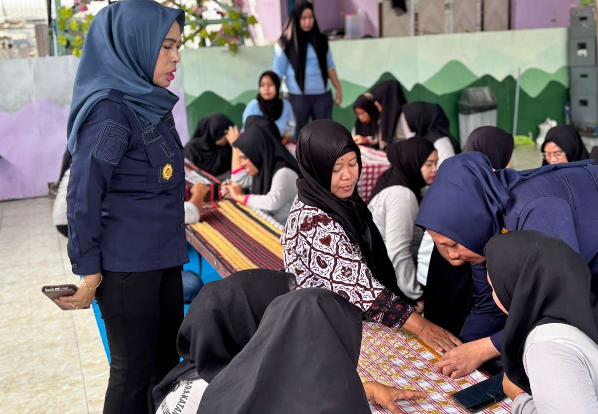 Lapas Perempuan Bandar Lampung Latih Warga Binaan Sulam Tapis, Jaga Warisan Budaya Khas Daerah