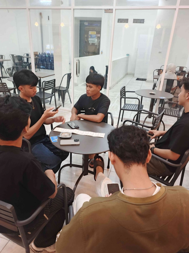 Gelombang Investor Saham Muda di Bangka Belitung: Sinergi OJK-BEI Ubah Pola Investasi Warga, Waspada Investasi Bodong