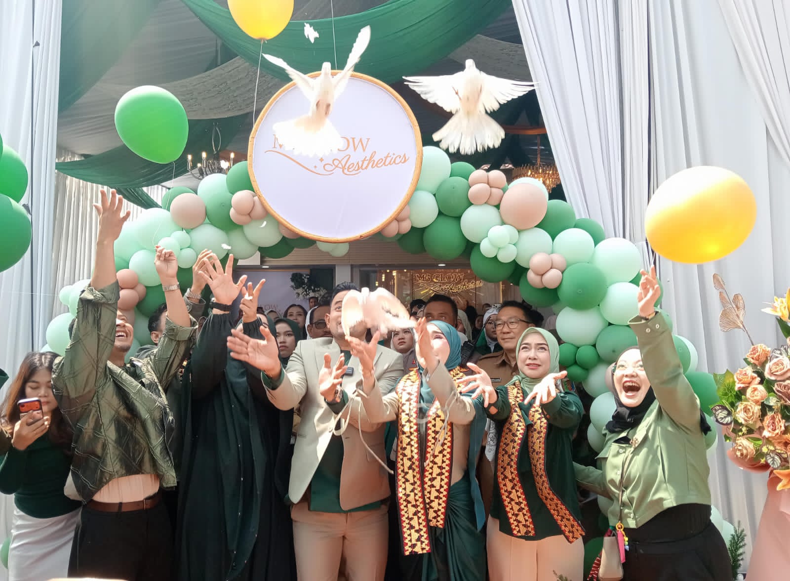 MS Glow Aesthetic Resmi Hadir di Bandar Lampung, Ria Ricis Hadir dan Perkenalkan Treatment Terbaru