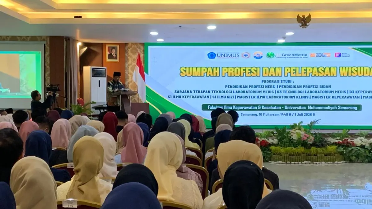 Ratusan Lulusan Nakes Unimus Resmi Disumpah, Peluang Kerja ke Rumah Sakit Luar Negeri Makin Terbuka