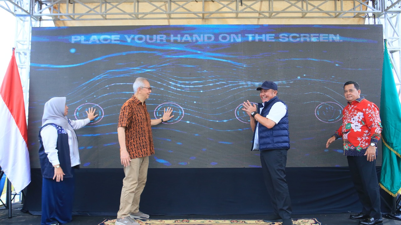 Gubernur Sumsel Herman Deru Resmikan Aplikasi Sumsel UMKM, Target 800 Ribu Pelaku Usaha Naik Kelas Lewat Digitalisasi