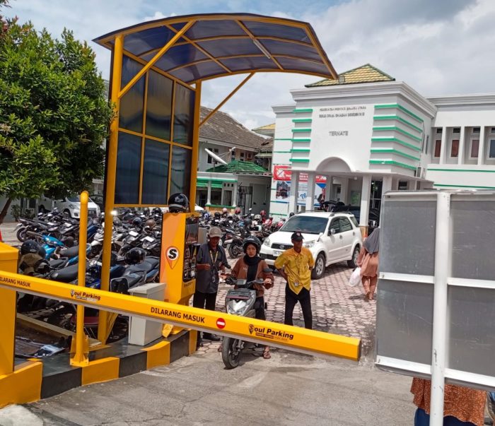 RSUD Chasan Boesoirie Ternate Beri Layanan Drop Off Gratis 10 Menit, Pengantar Pasien Tak Bayar Parkir