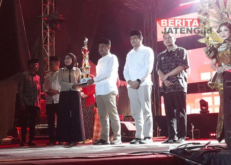 DPP Kendal Raih Juara 1 Stand OPD Terbaik di Kendal Open Fair 2026, Perkenalkan Alpukat Varietas Asli Kendil dan Rifai