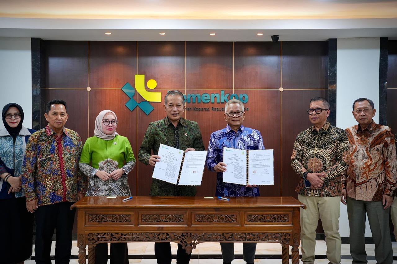 Menkop Gandeng Agrinas Palma Bangun Ekosistem Sawit Berbasis Koperasi, 1.135 Koperasi Existing Siap Diintegrasi