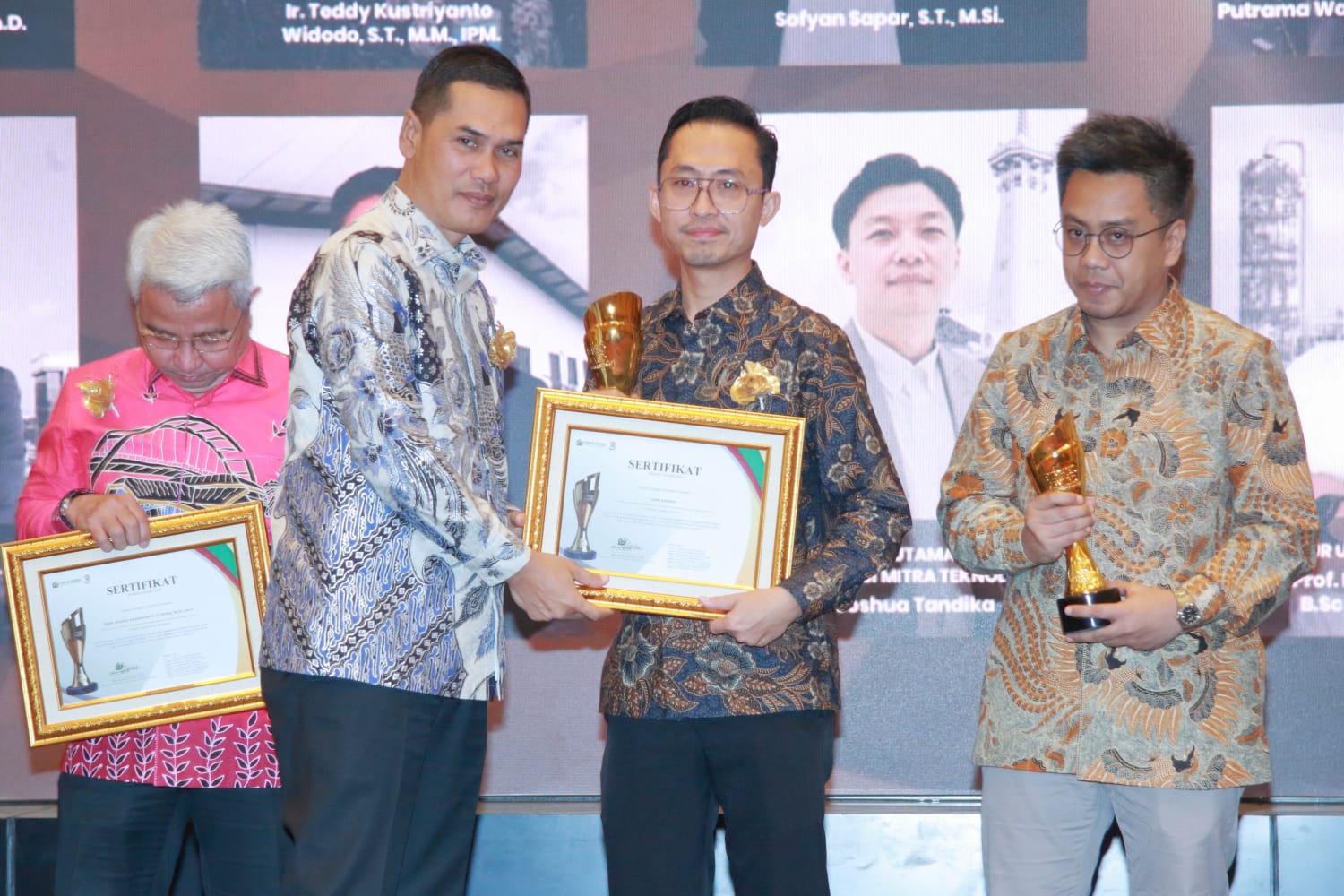 CEO PT KSP Aggre Capital Rian Hidayat Raih Pemred Award 2026 di Yogyakarta, Kategori Komunikasi Korporasi Terbaik