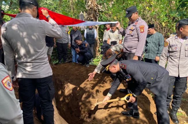 Polres Pagaralam Kehilangan Iptu Peri Diamond, Perwira Berdedikasi Tinggi Tutup Usia Setelah 30 Tahun Mengabdi