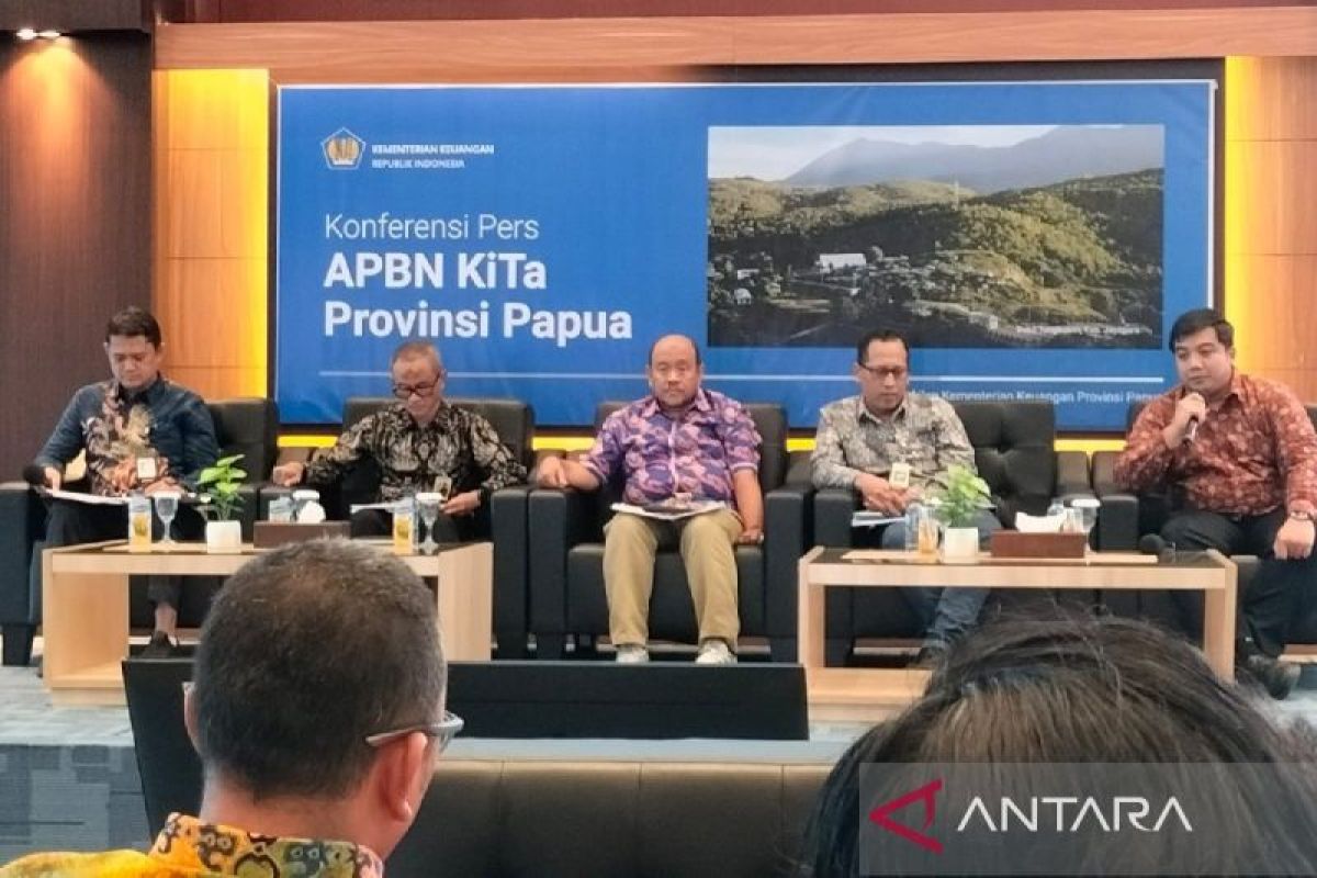 Hilirisasi Mineral Tekan Ekspor Papua, Defisit Neraca Dagang Terjadi Impor Peralatan Tambang Meningkat