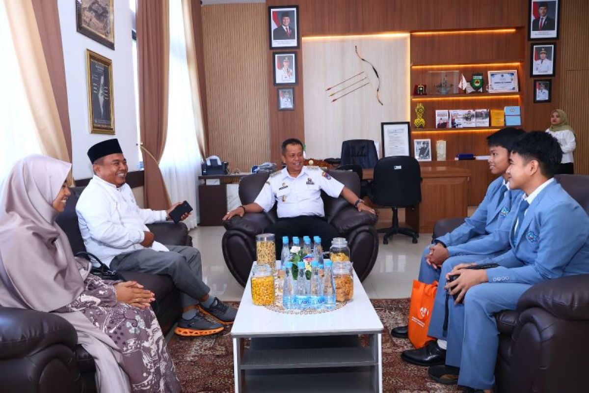Siswa ICBS Payakumbuh Ciptakan Abon Siput Sawah 'Bonsimi Urang Rantau', Wawako Apresiasi Inovasi Lokal