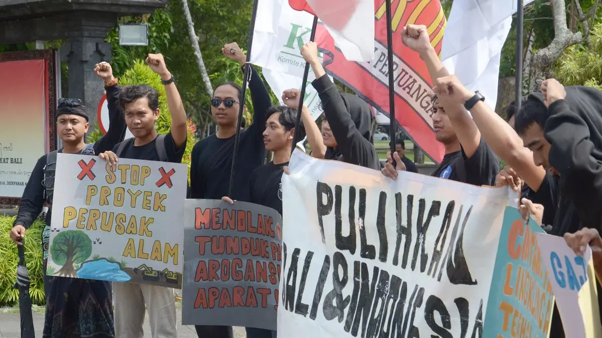 Aksi Grubug Agung di Bali: Gabungan Organisasi HAM dan Lingkungan Desak Hentikan Kriminalisasi Aktivis, Soroti Tata Kelola Pariwisata