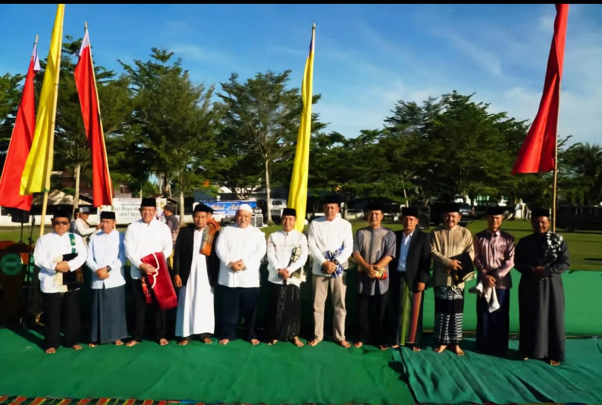 Ribuan Jamaah Padati Lapangan Sekundang untuk Salat Idul Adha 1447 H, Bupati Bengkulu Selatan Sebut Kurban Jadi Momentum Perkuat Solidaritas