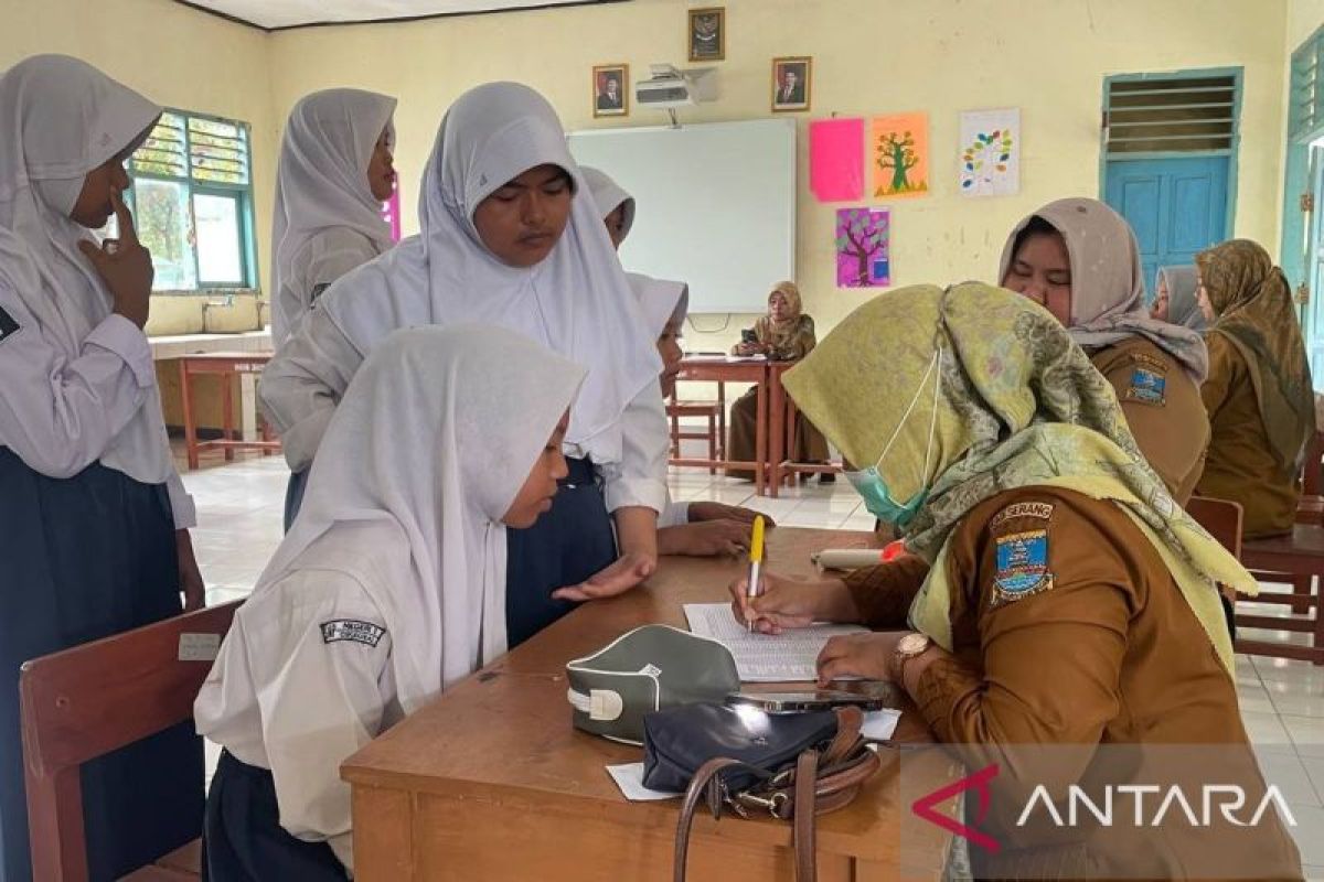 Dinkes Serang Gabungkan Imunisasi, Cek Kesehatan, dan Skrining TBC untuk 300 Ribu Siswa di Bulan Imunisasi Anak Sekolah